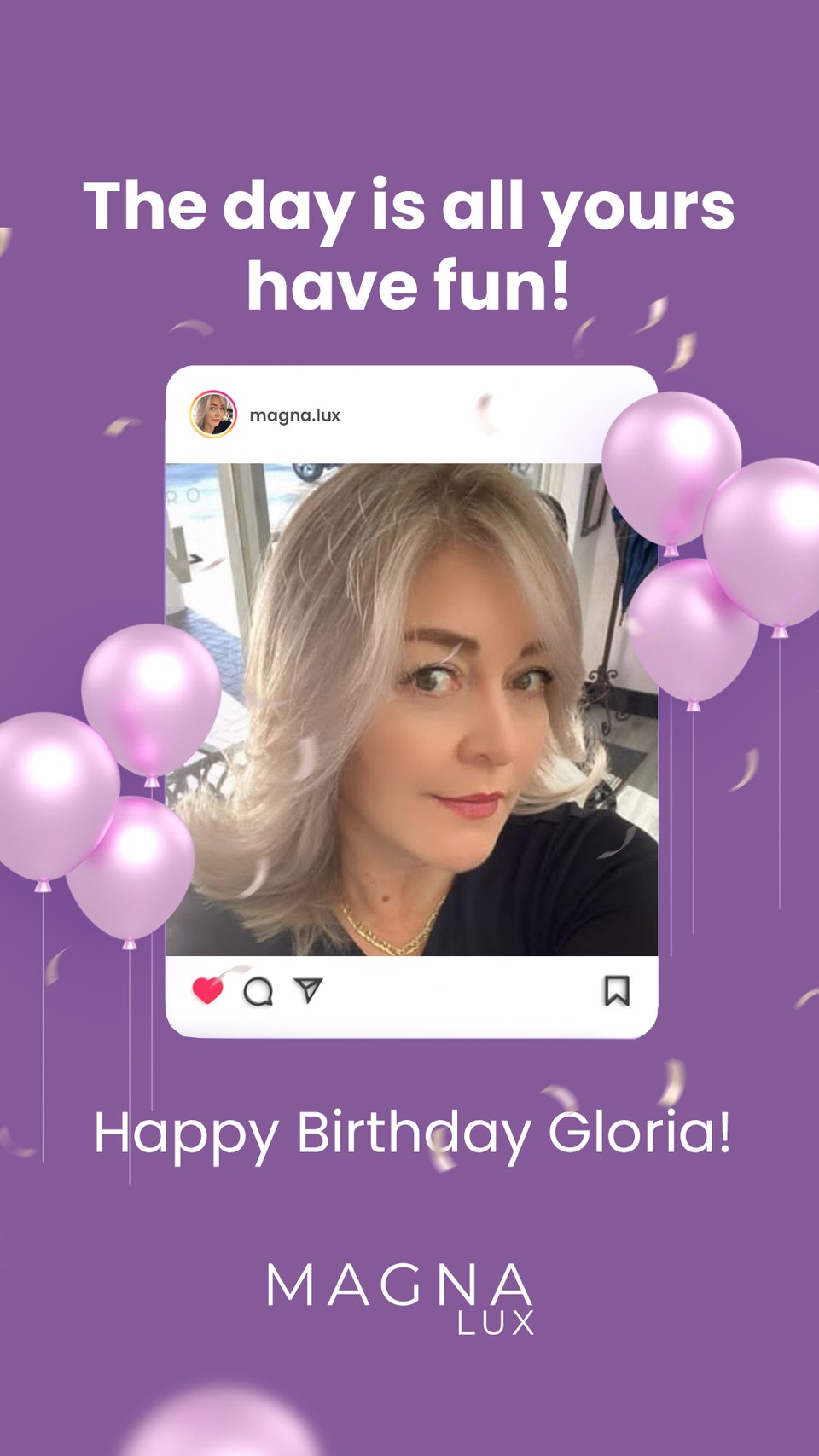 Tarjeta de cumpleaños para una integrante del equipo, con su foto de perfil enmarcada y globos morados